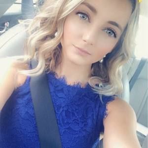 Meet your Posher, Lauren